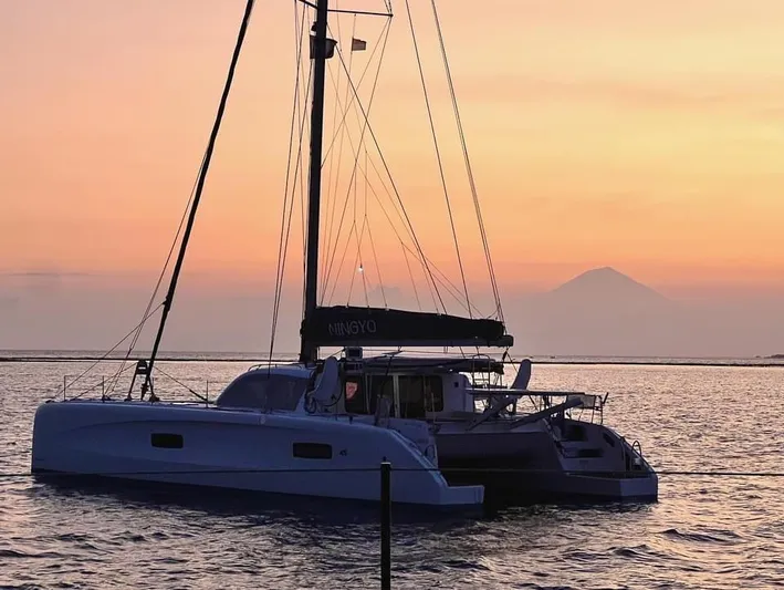 Ningyo Yacht Photos Pics 