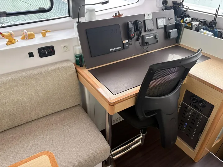 Ningyo Yacht Photos Pics 