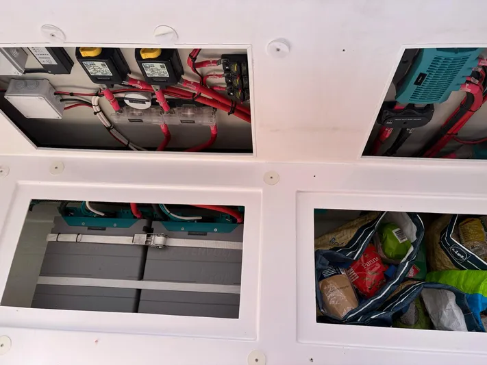 Ningyo Yacht Photos Pics 