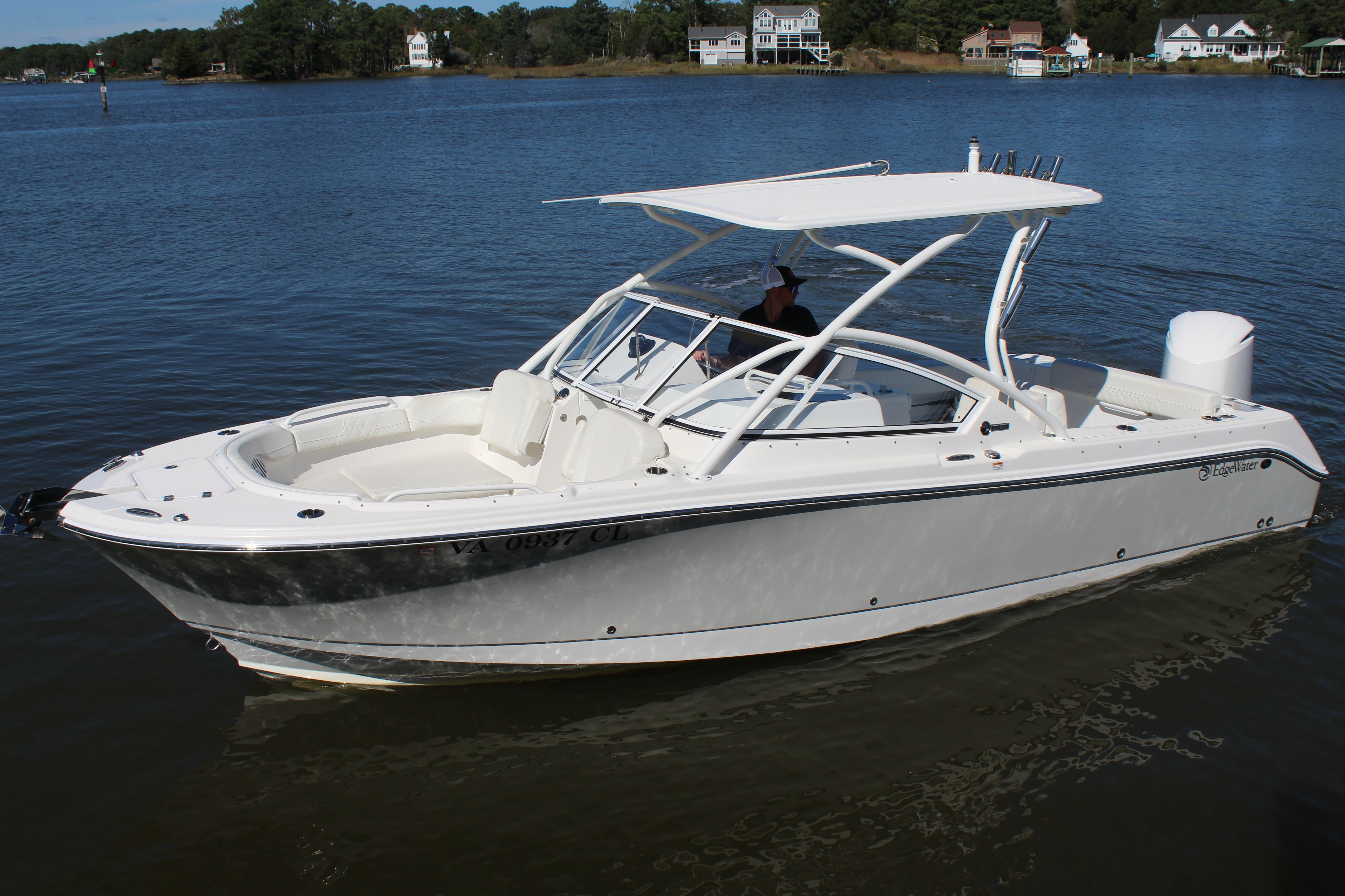 Edgewater 248CX Crossover