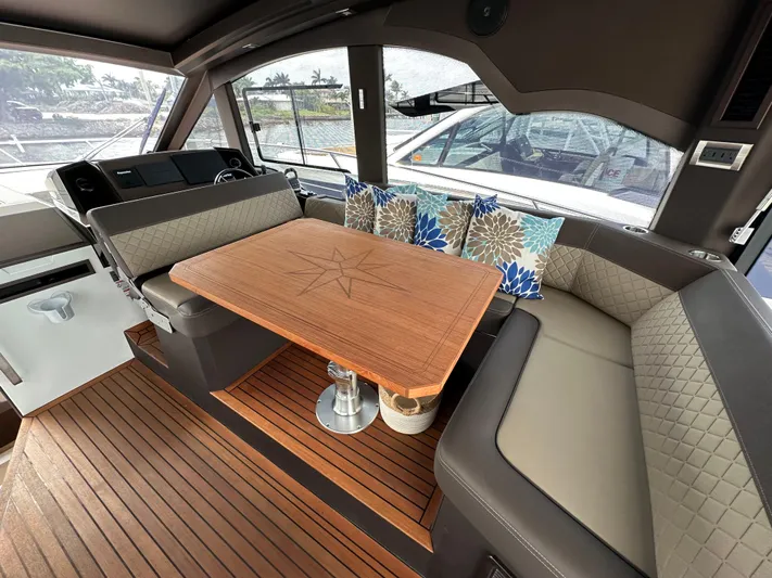 Stelyn Time Yacht Photos Pics 