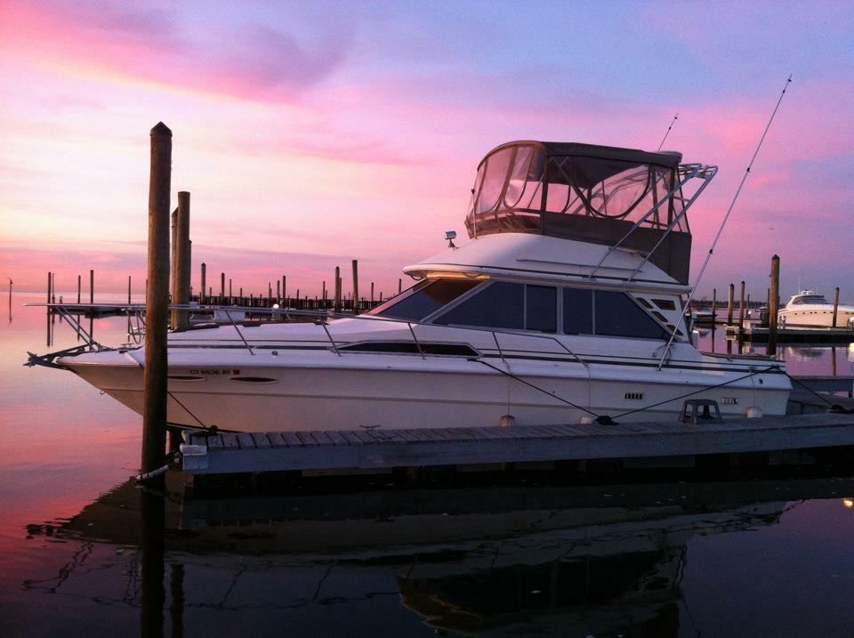 1983 Sea Ray 340 Sedan Bridge House Boat for sale - YachtWorld