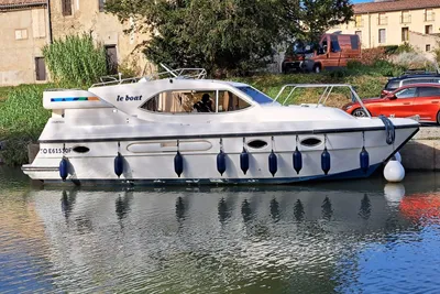 1999 Le Boat Countess