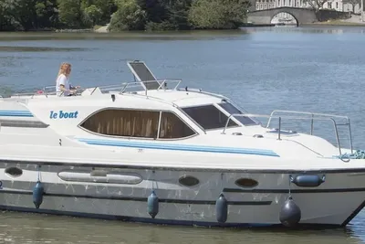 1999 Le Boat Countess