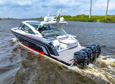 Yacht