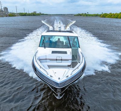 Yacht