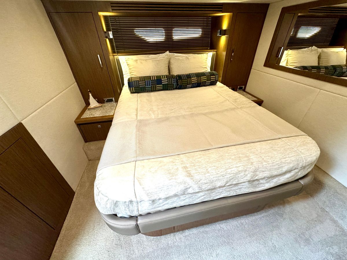 2017 Sea Ray 51 