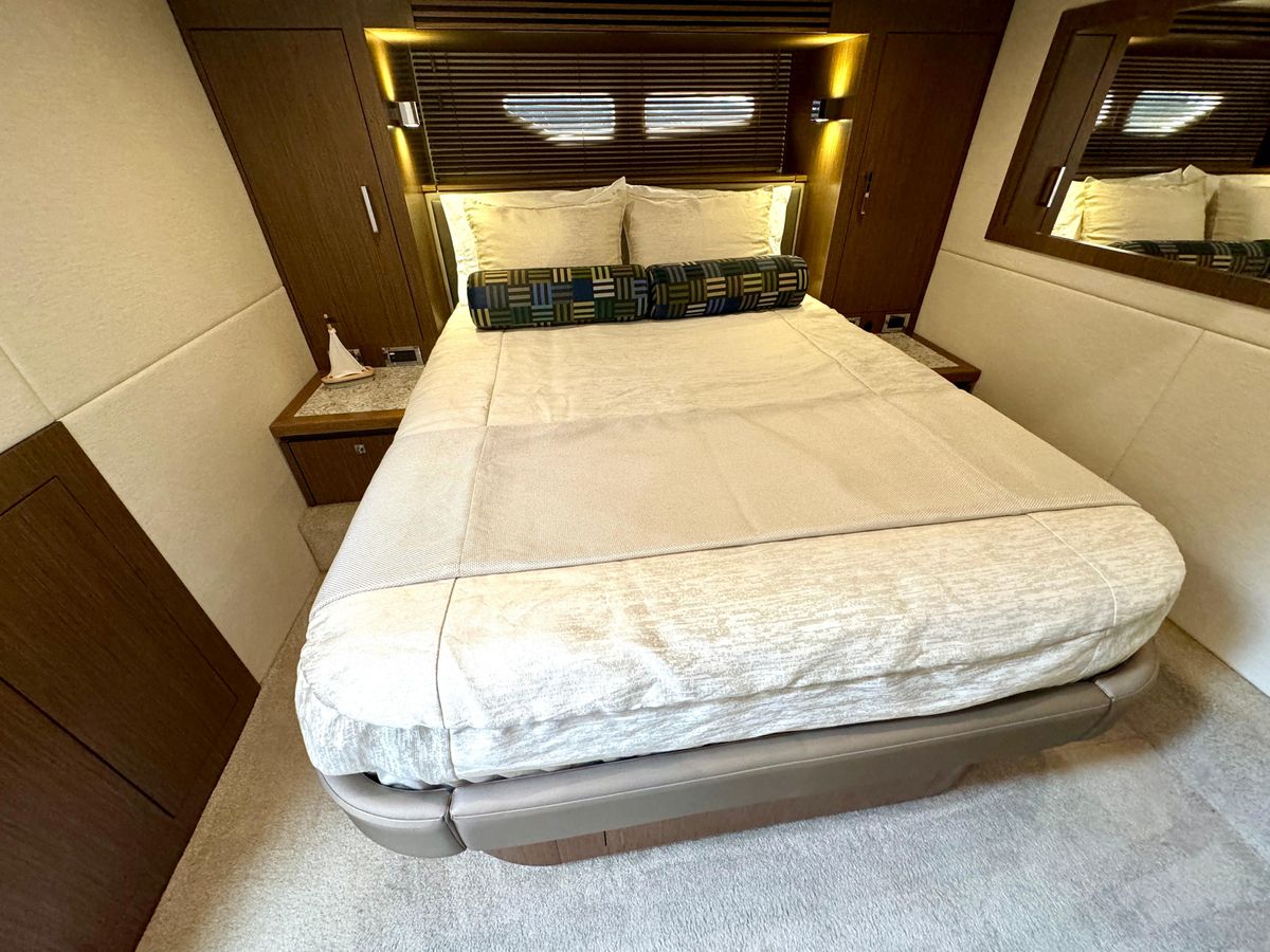 2017 Sea Ray 51 