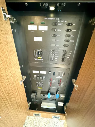 Proof Of Work Yacht Photos Pics Main Breaker Panel