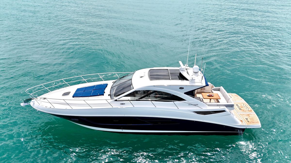 2017 Sea Ray 51 