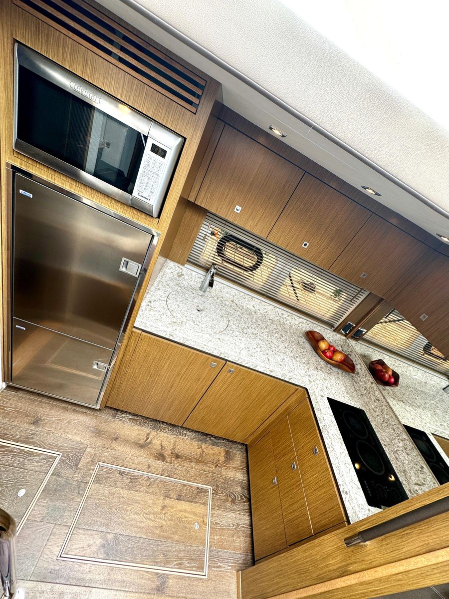 2017 Sea Ray 51 