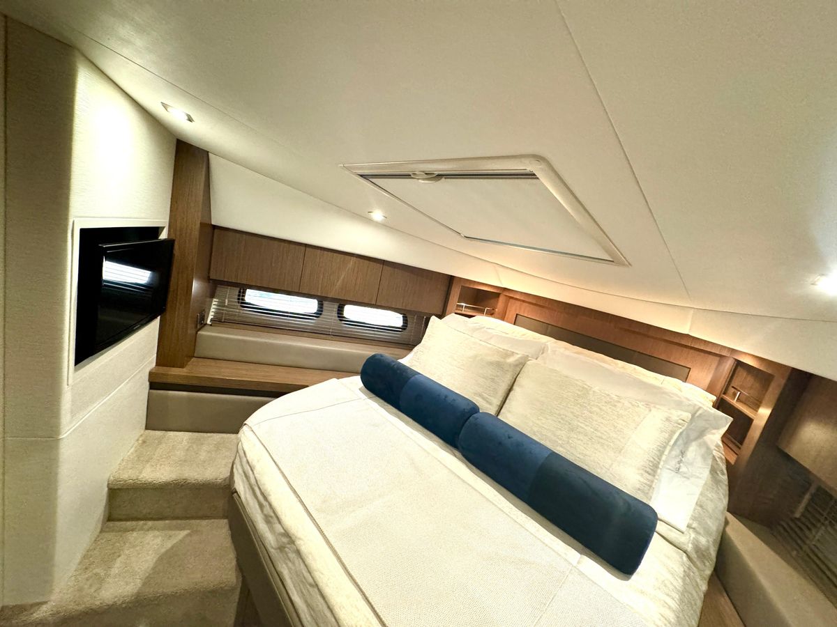 2017 Sea Ray 51 