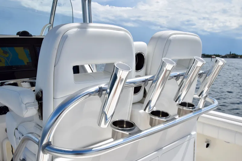 Hittin' Singles Yacht Photos Pics 