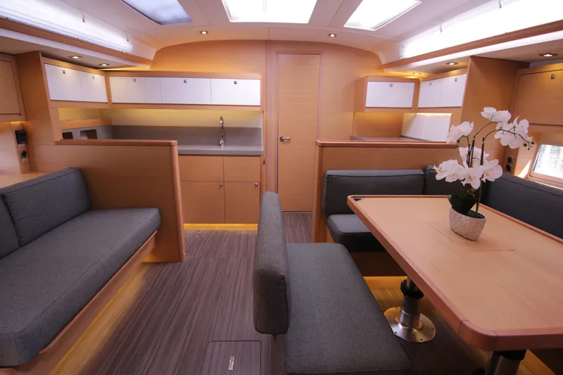 Dufour 47 Yacht Photos Pics 