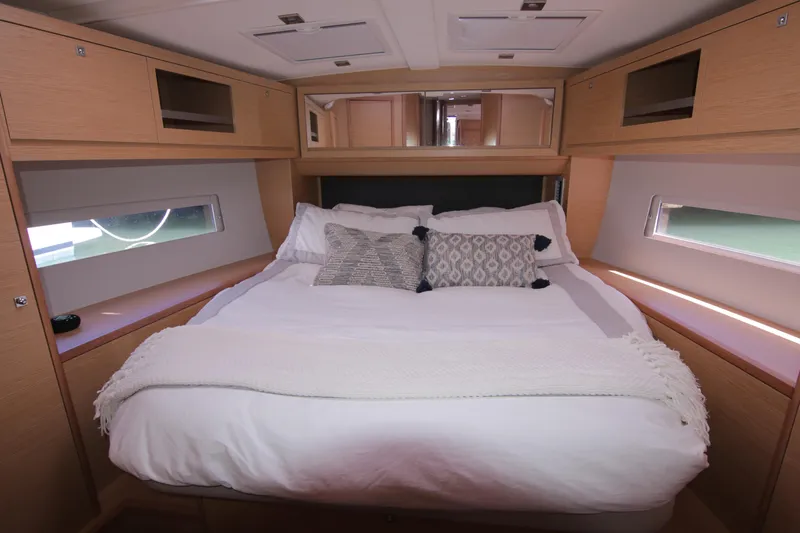 Dufour 47 Yacht Photos Pics 