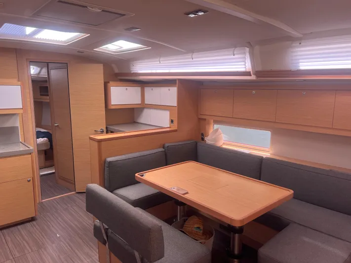 Dufour 47 Yacht Photos Pics 