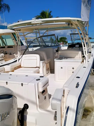 307-310 Yacht Photos Pics 