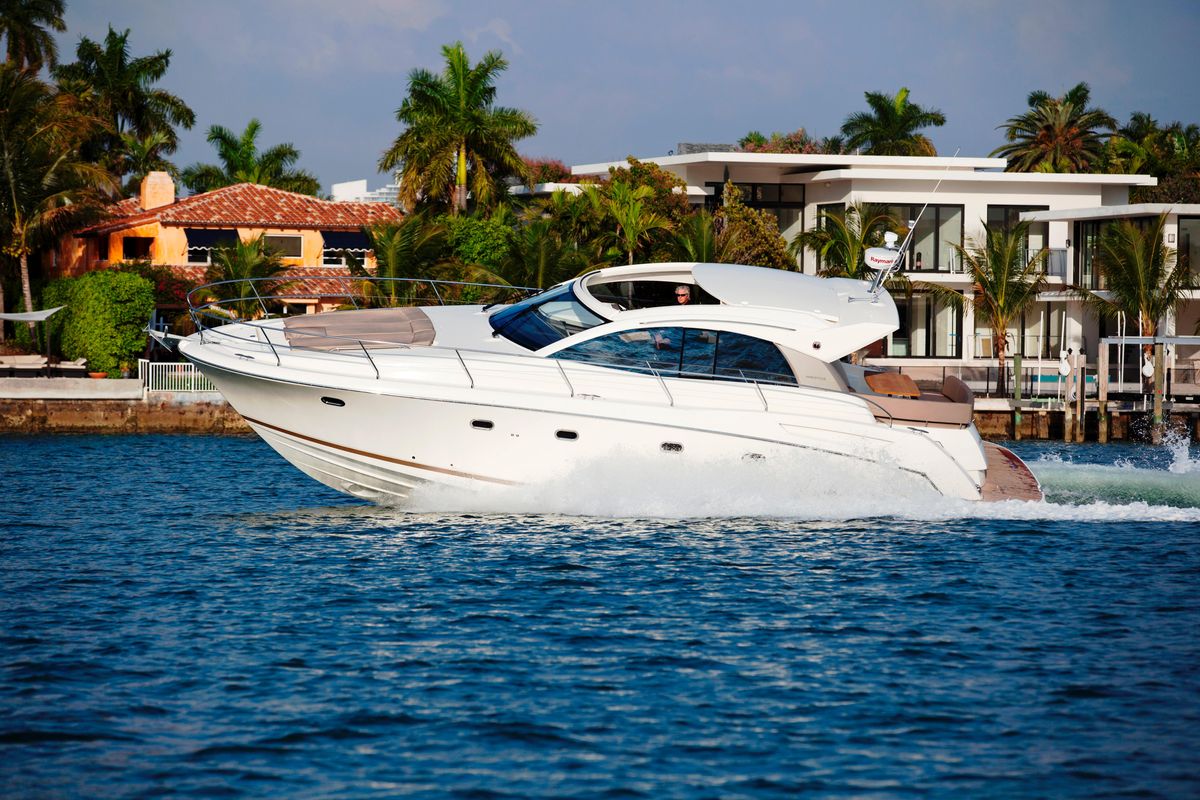 2012 Prestige 44 