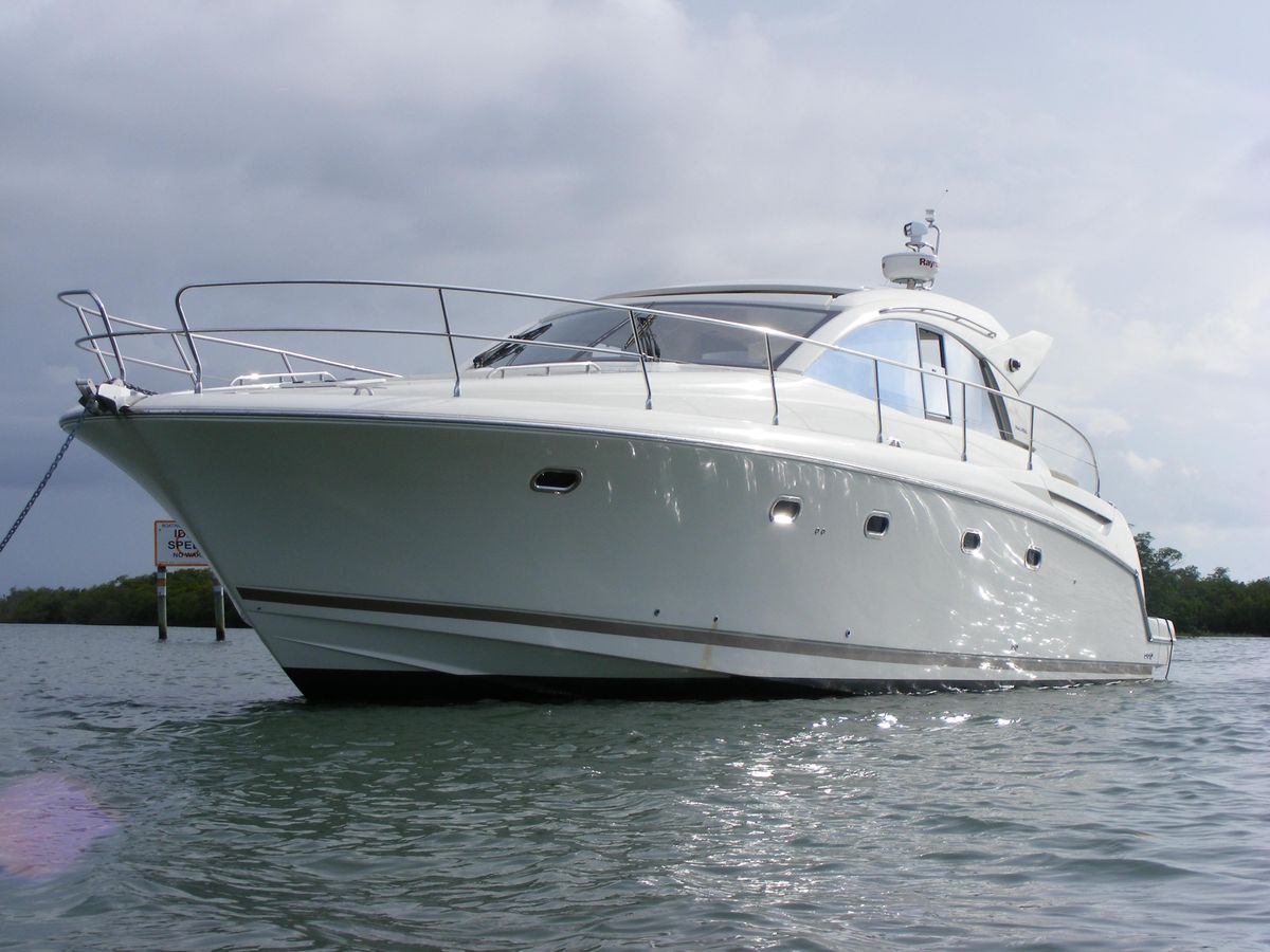 2012 Prestige 44 