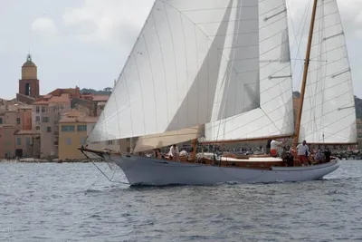 Herreshoff 58