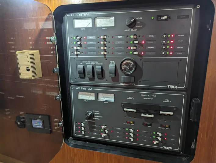 Nonsense Yacht Photos Pics 