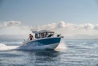 2023 Quicksilver Captur 705 Pilothouse