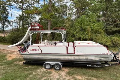 2022 Aloha Tropical 260