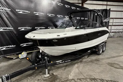 Sea Ray SDX 250 Surf