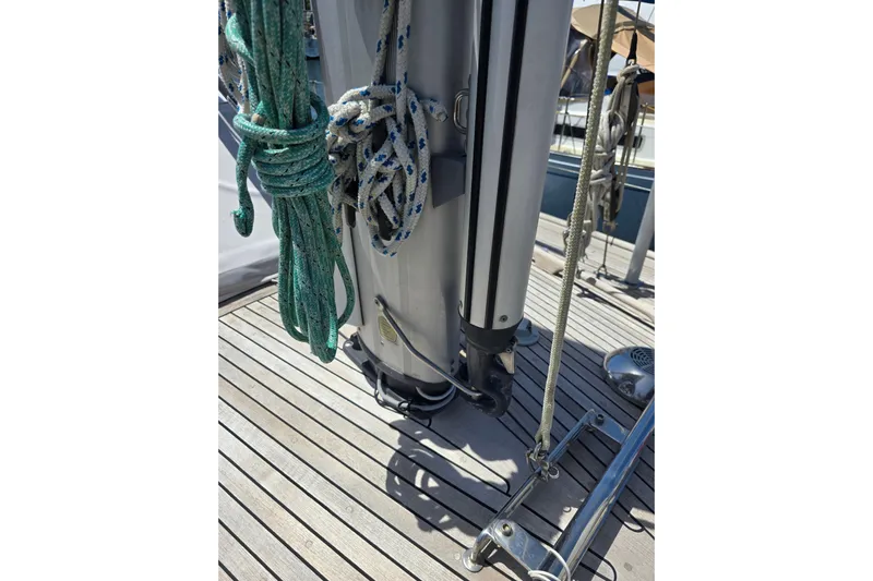 Georgia B Yacht Photos Pics Deck of 2000 Hallberg-Rassy 42F Mk II sailboat with ropes and mast details.