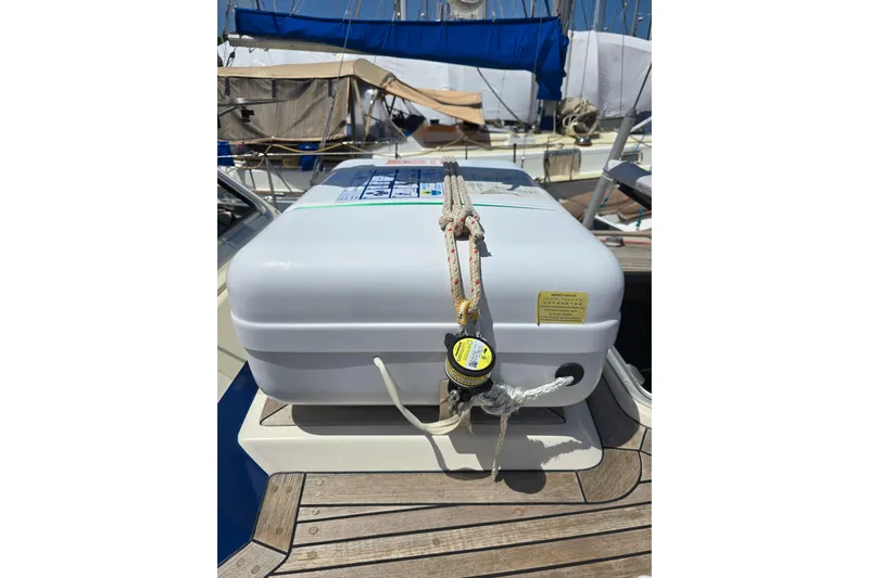 Georgia B Yacht Photos Pics Deck of 2000 Hallberg-Rassy 42F Mk II with secured white storage box.