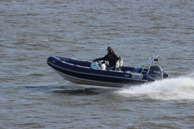 2009 Avon Adventure 580 Open