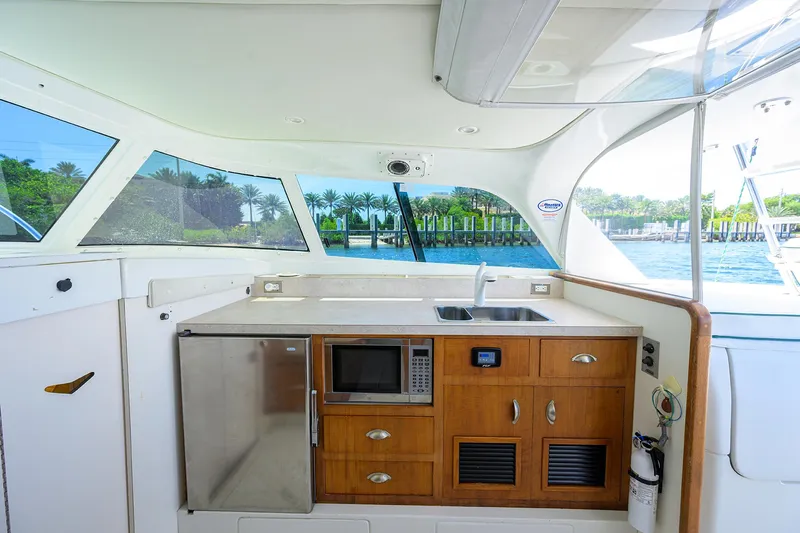 Mr. Toad Yacht Photos Pics Bertram 31 Mr. Toad -