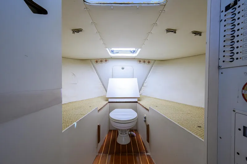 Mr. Toad Yacht Photos Pics Bertram 31 Mr. Toad -