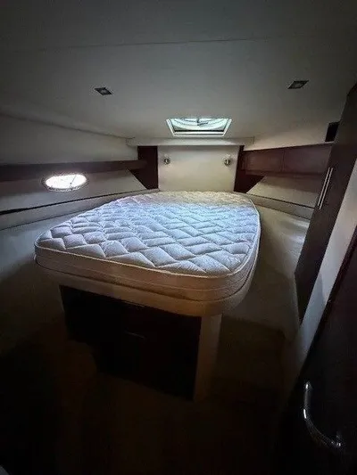  Yacht Photos Pics 2015 REGAL 42 SPORT COUPE - Image 23