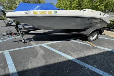 Scarab 165 G