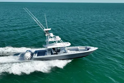 2022 Contender 44 ST