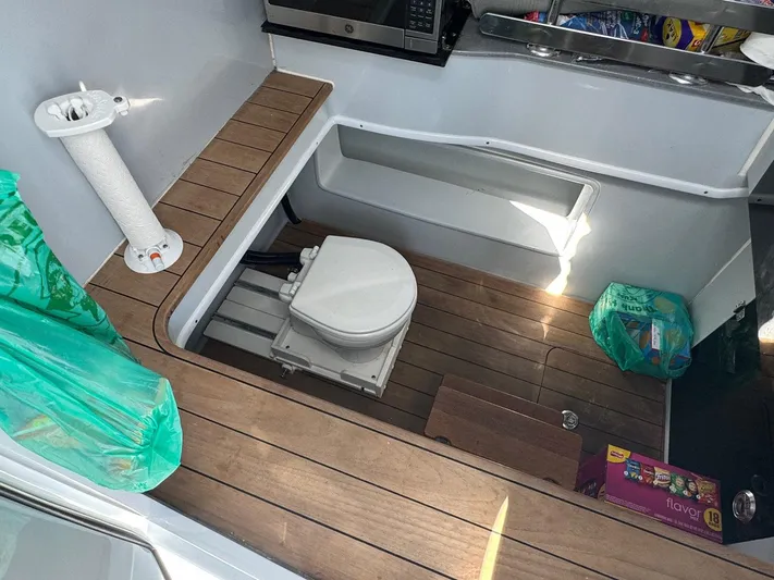 Buckalot Yacht Photos Pics 