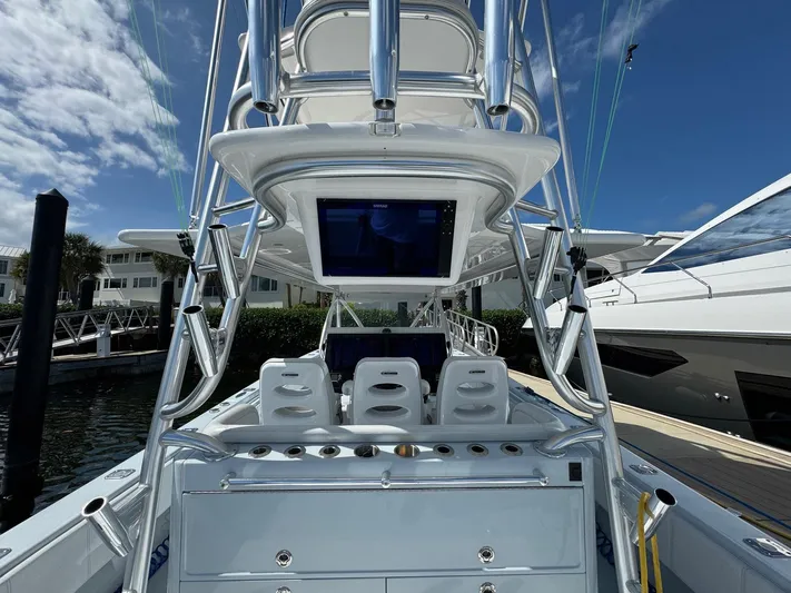 Buckalot Yacht Photos Pics 