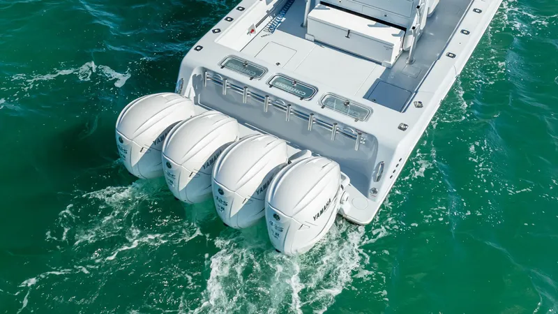 Buckalot Yacht Photos Pics 