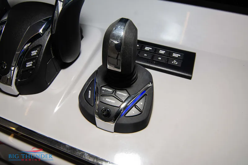  Yacht Photos Pics Joystick control panel of 2023 Jeanneau Leader 10.5 CC boat.