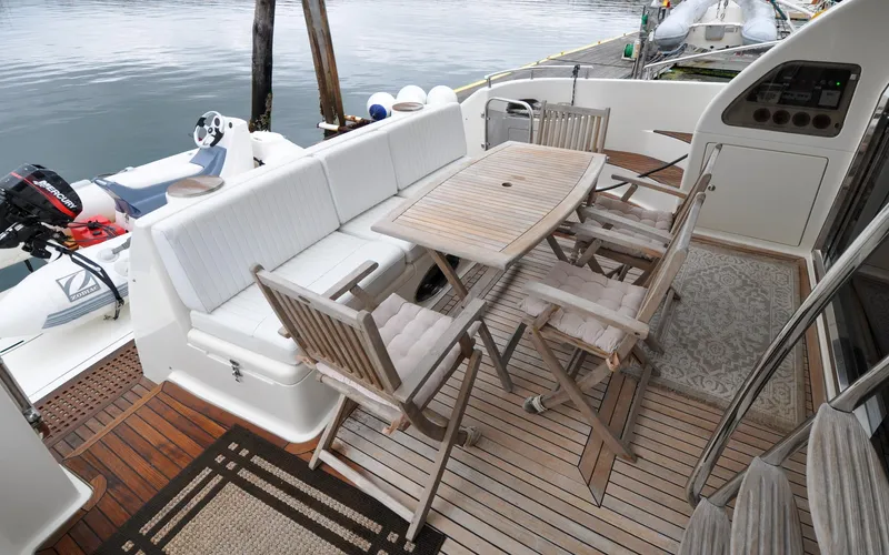 Calmati Yacht Photos Pics Azimut 54 - Calmati - Cockpit