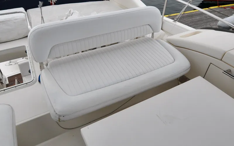 Calmati Yacht Photos Pics Azimut 54 - Calmati - Flybridge - Seating