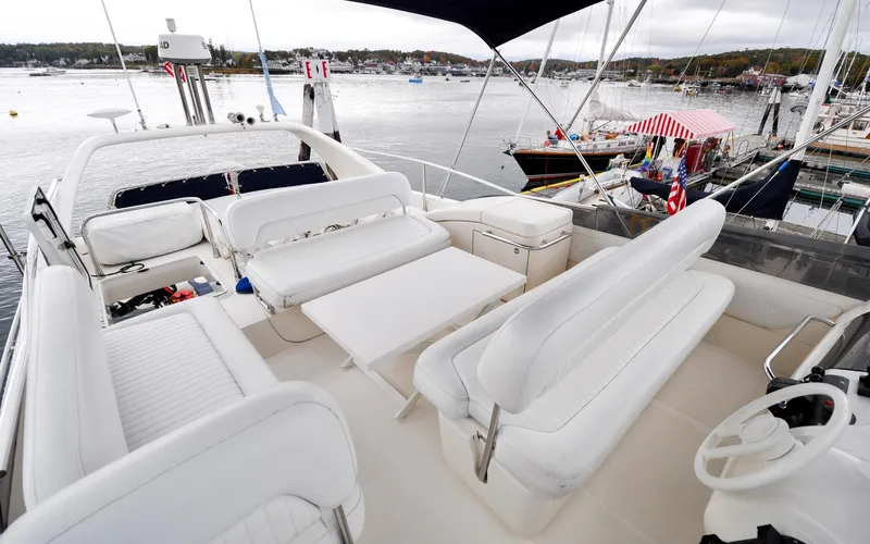 Calmati Yacht Photos Pics Azimut 54 - Calmati - Flybridge