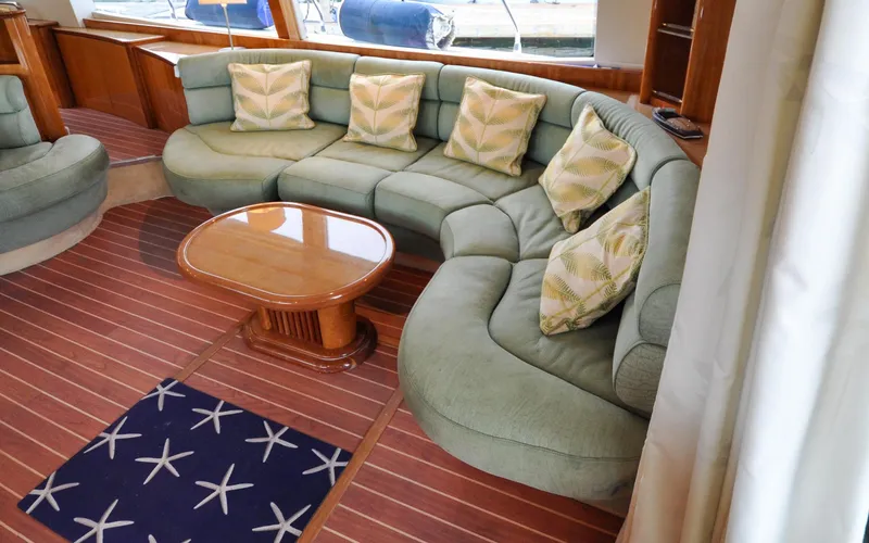 Calmati Yacht Photos Pics Azimut 54 - Calmati - Salon - Seating