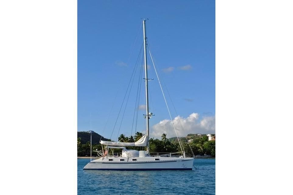 2003 Outremer 45 