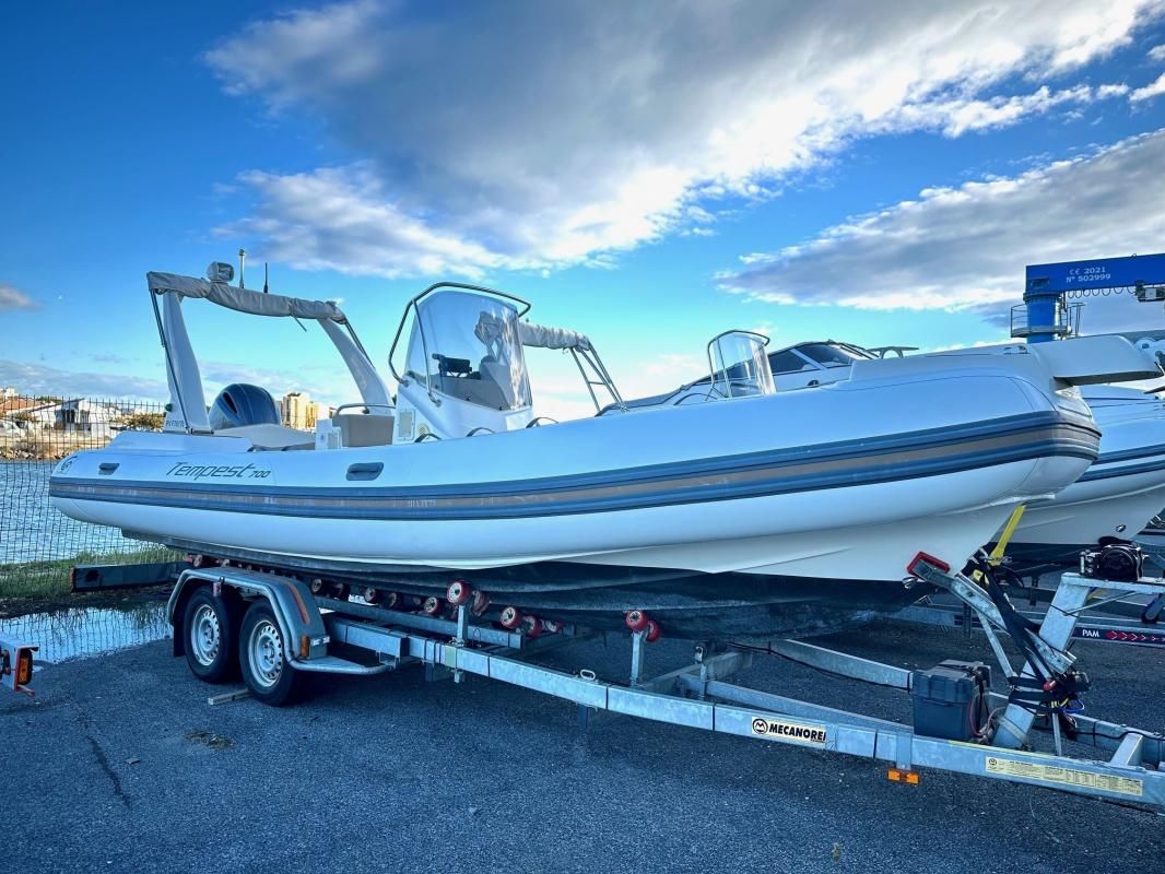 2018 Capelli Tempest 700