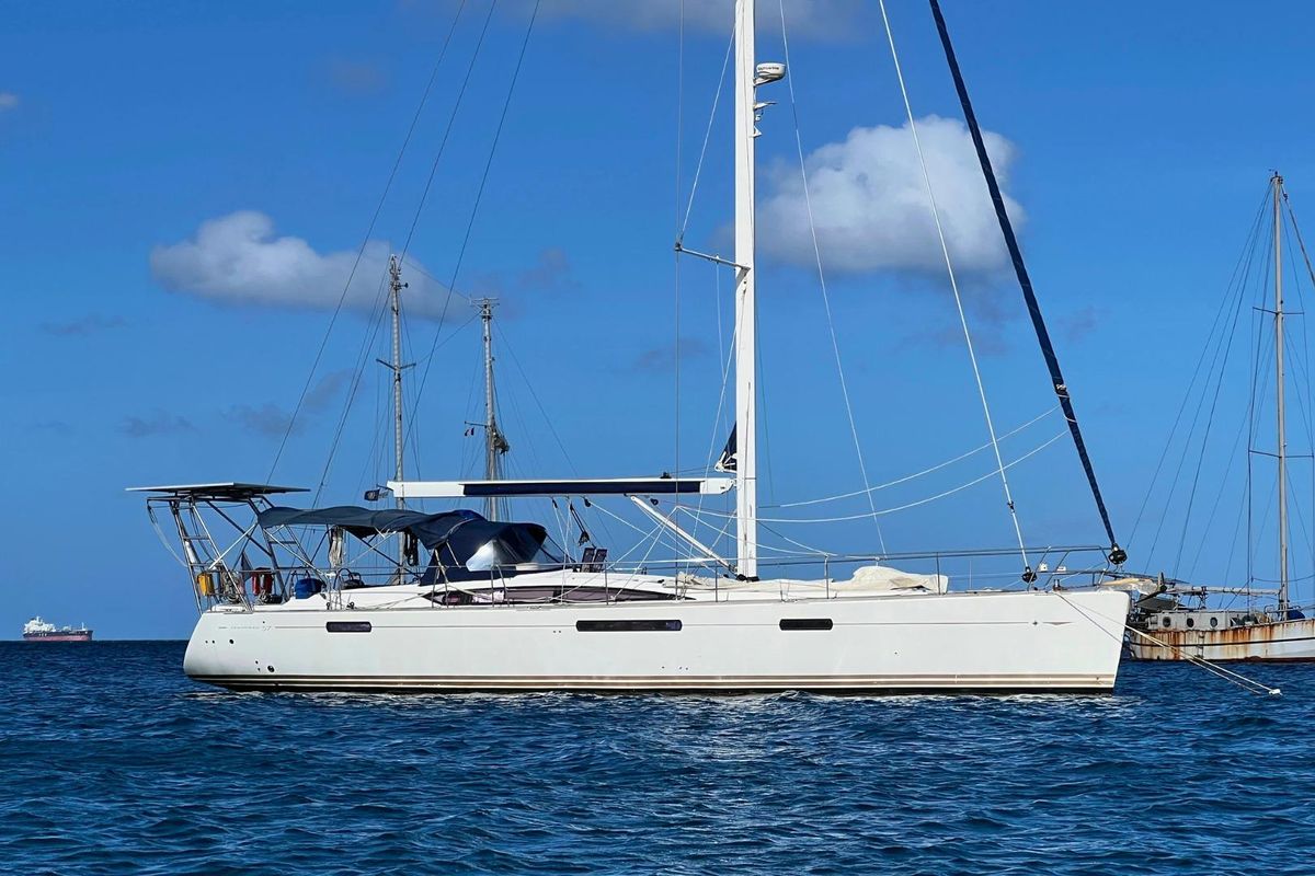 2013 Jeanneau 55 
