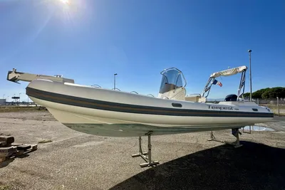 2018 Capelli Tempest 700