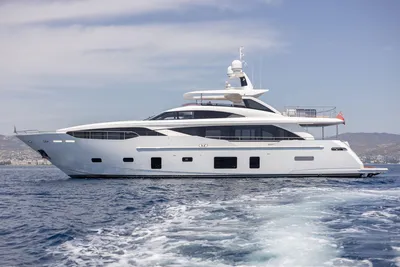 2019 Princess 30M