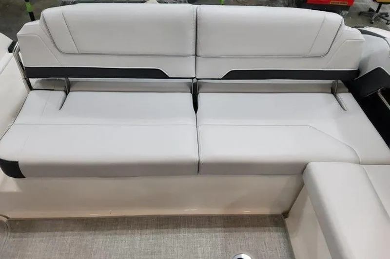 330cbr Yacht Photos Pics 2025 Formula 330 Crossover Bowrider I/O seating area in light leather.